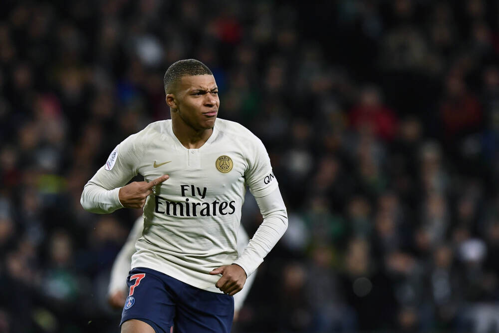 592㎡全景户型: 格局与功能的完整呈现